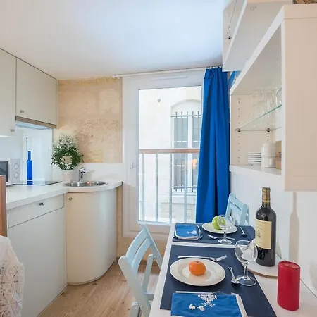 Apartamento Charming Studio-cabine Place De La Bourse Bordéus