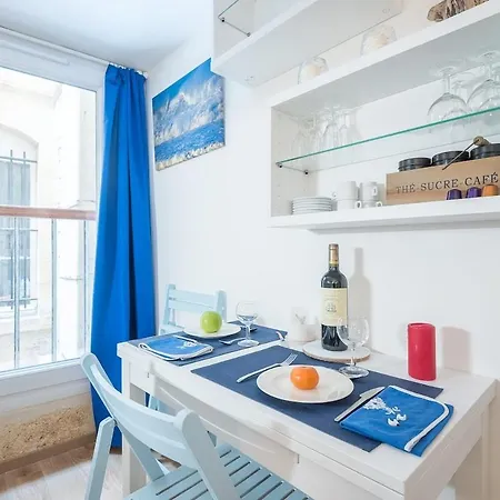 Charming Studio-cabine Place De La Bourse アパート *